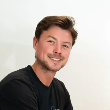 Sebastien Gewelt, Zaakvoerder